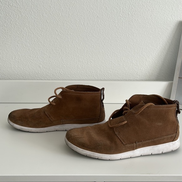 UGG Freamon Suede Chukka Boot (Men) - Picture 7 of 9